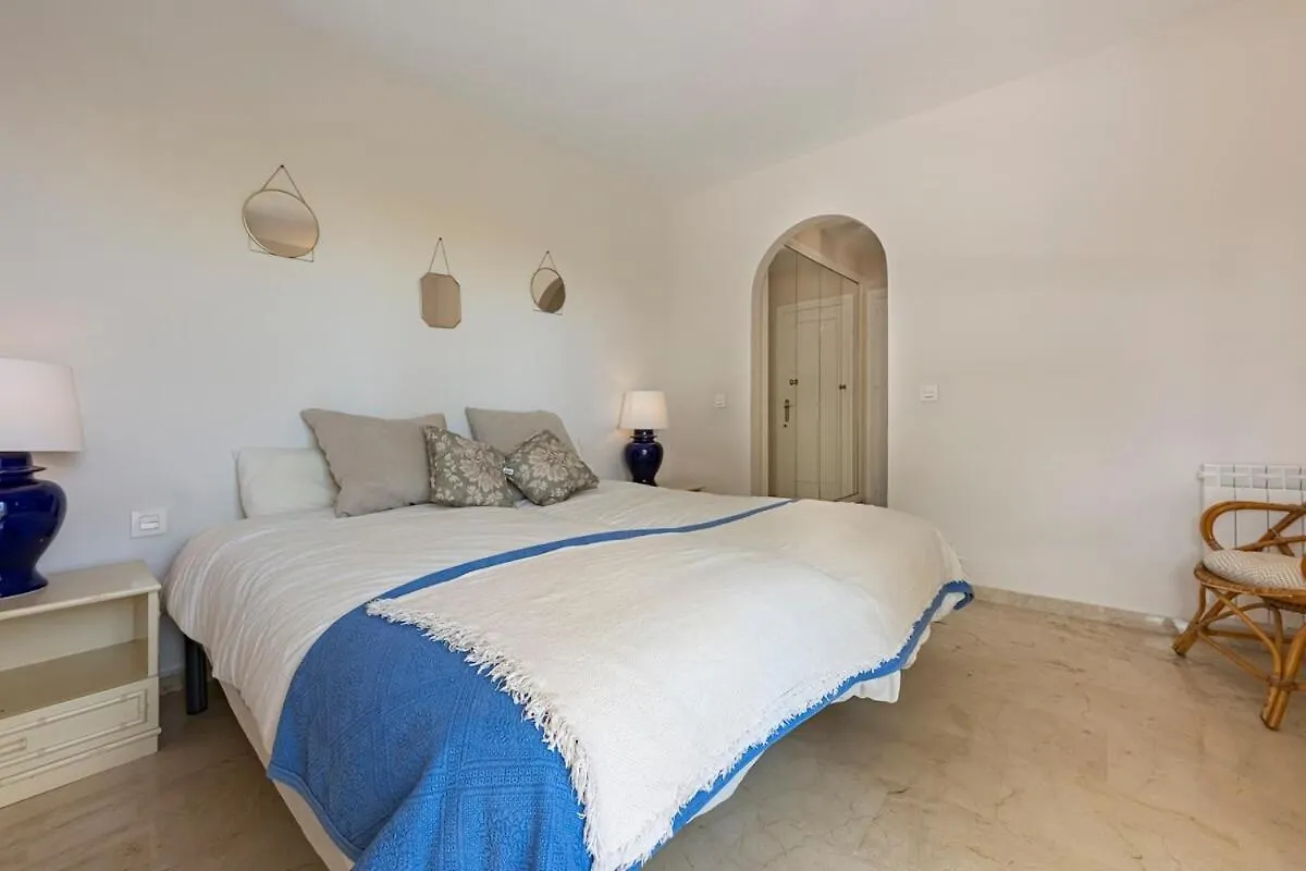 Sitio de Calahonda Charming Andalusian Style Flat Pool, Golf And Parking 아파트 스페인