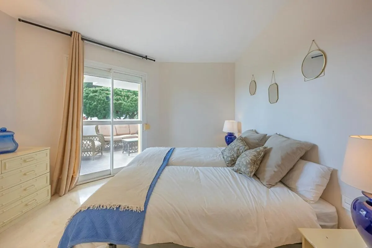 Sitio de Calahonda Charming Andalusian Style Flat Pool, Golf And Parking 아파트