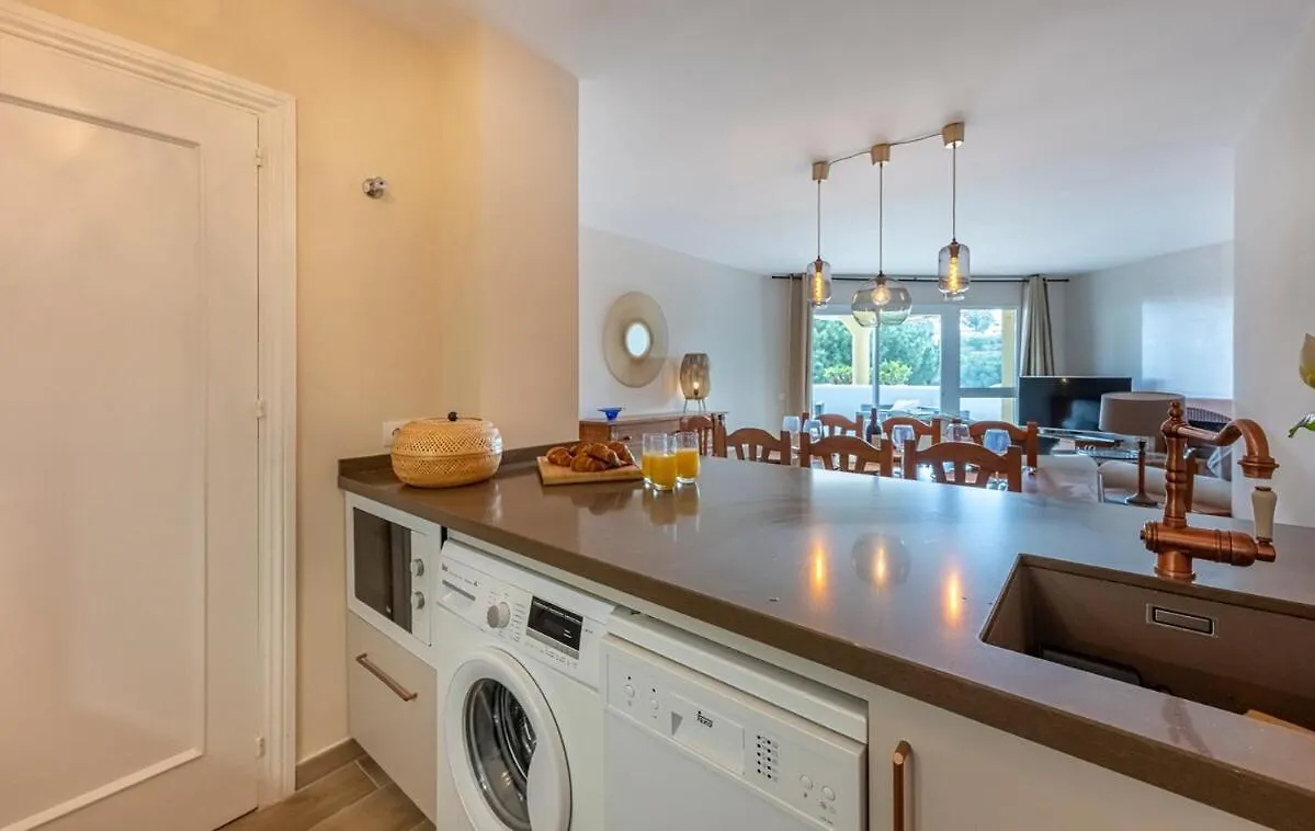 شقة Charming Andalusian Style Flat Pool, Golf And Parking Sitio de Calahonda 0*,  إسبانيا