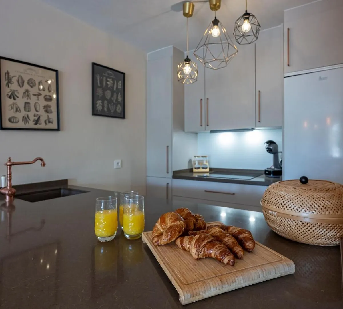 Sitio de Calahonda Charming Andalusian Style Flat Pool, Golf And Parking 아파트 스페인